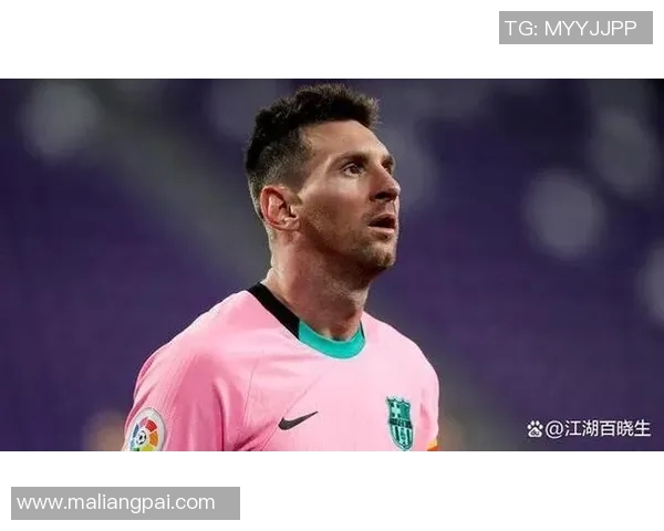 足球球星因重大失误泪洒赛场无奈告别梦想舞台