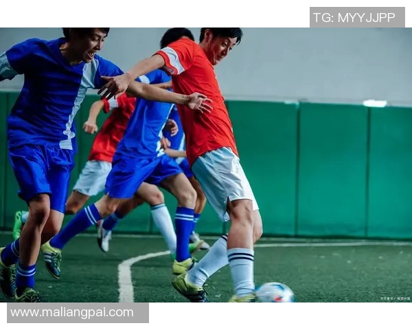 足球球星肆意挑衅对话曝光 揭示赛场内外的真实态度与个性